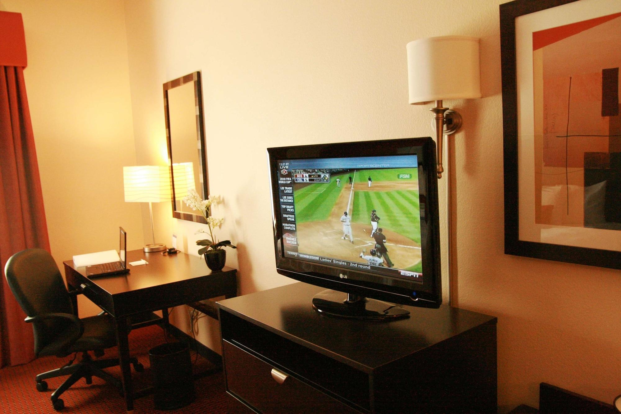Hotel Hampton Inn&suites Phoenix Fashion Center 3*