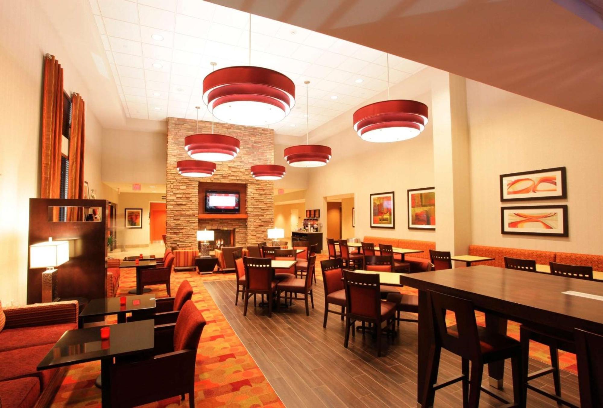 Hotel Hampton Inn&suites Phoenix Fashion Center